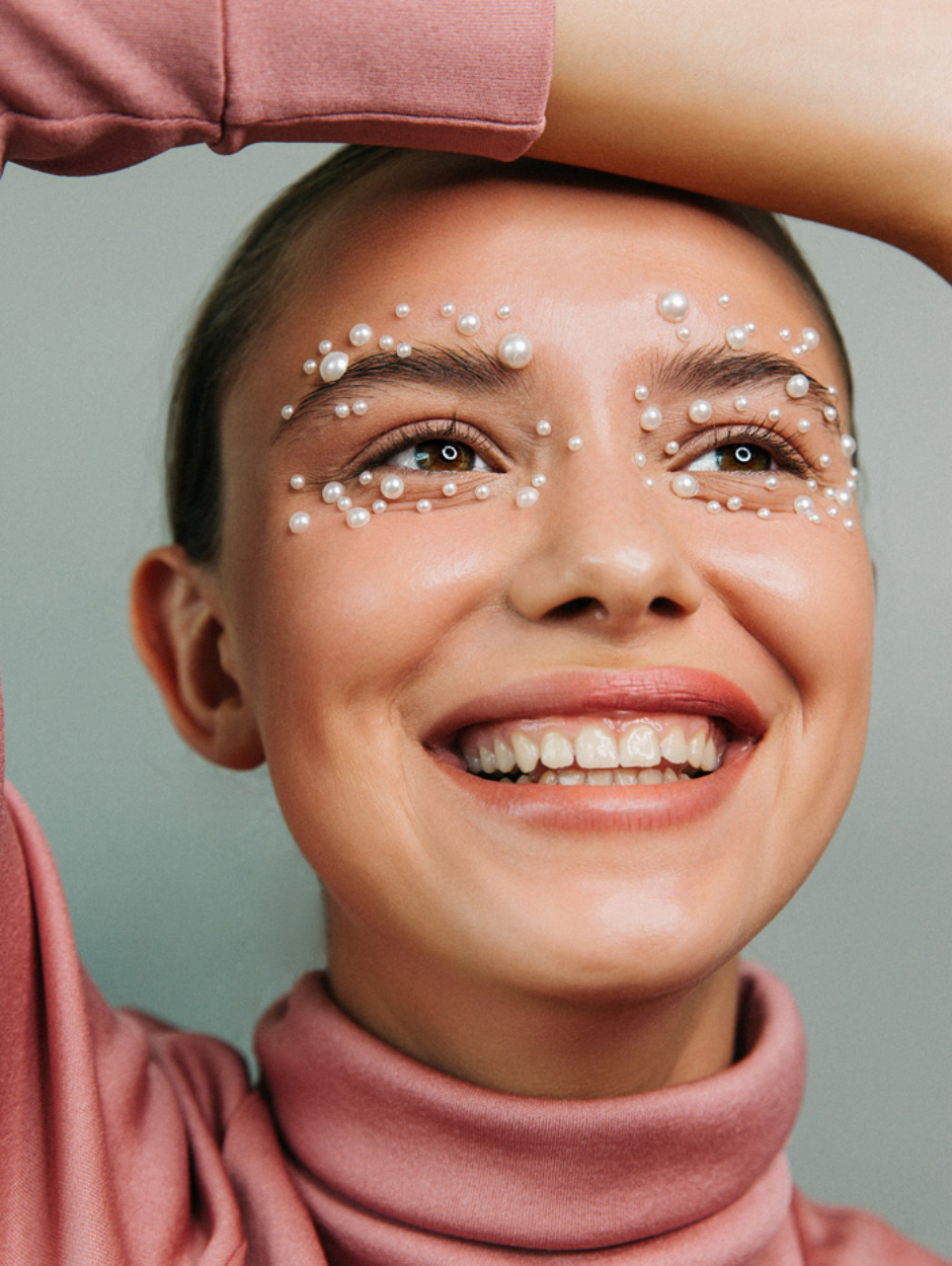 Drahá Manželka perličkový makeup